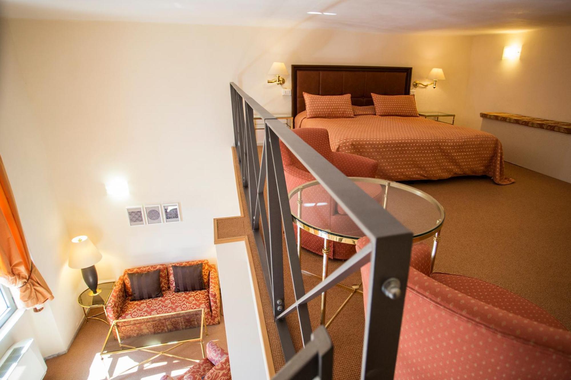 Miramare Apartments&Suites Λα Σπέτσια Δωμάτιο φωτογραφία