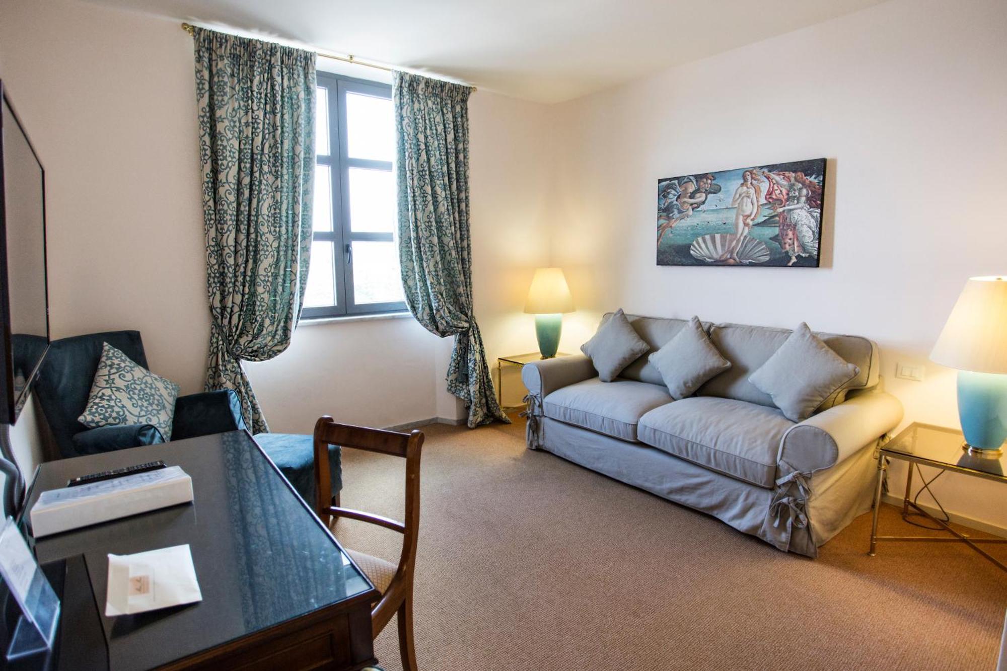 Miramare Apartments&Suites Λα Σπέτσια Δωμάτιο φωτογραφία