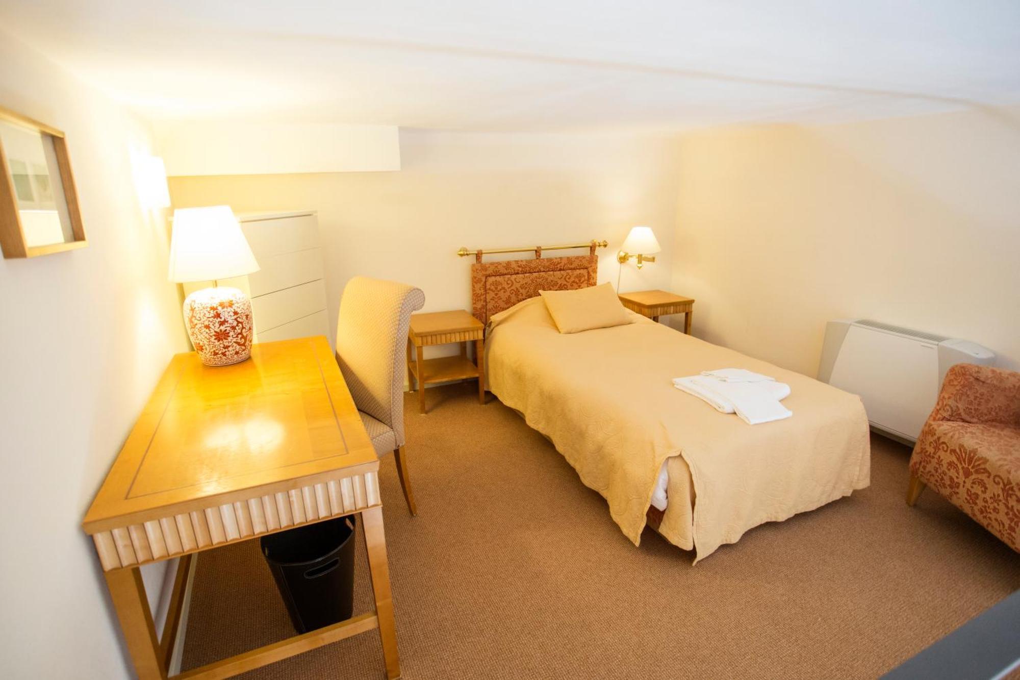Miramare Apartments&Suites Λα Σπέτσια Δωμάτιο φωτογραφία