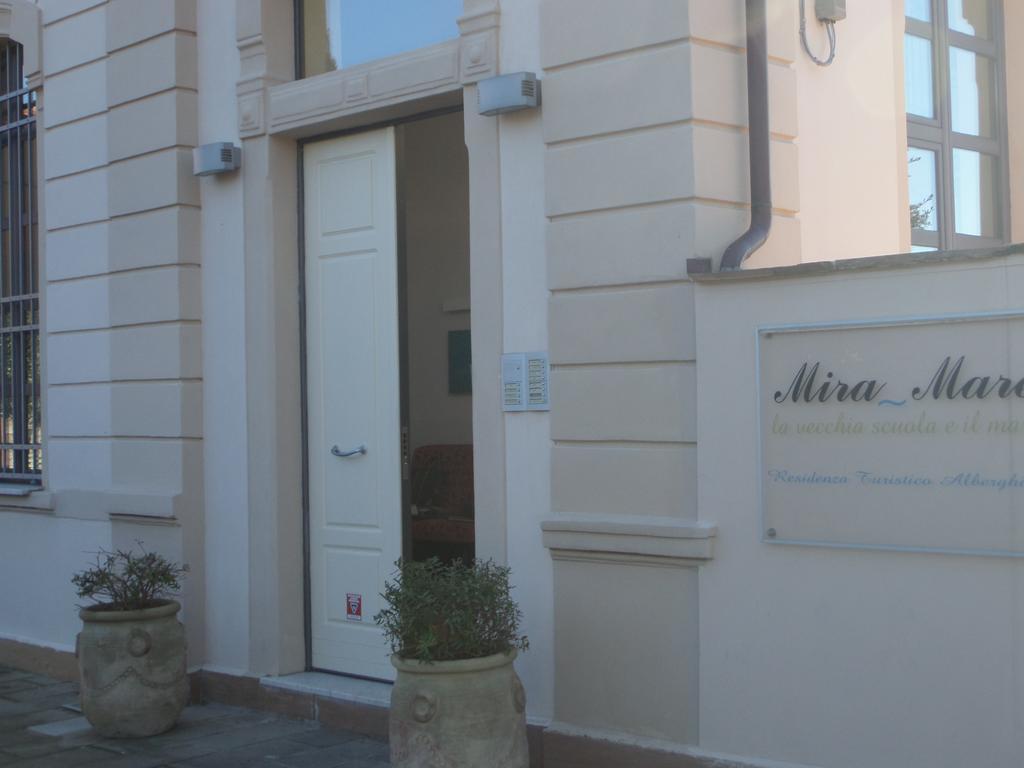 Miramare Apartments&Suites Λα Σπέτσια Εξωτερικό φωτογραφία
